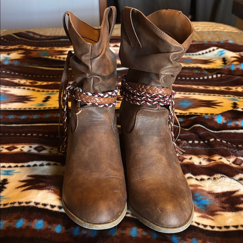 Brown Heeled Boots with Braided Accent - Picture 3 of 6
